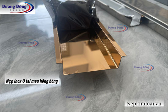 Nẹp inox U tai màu hồng bóng